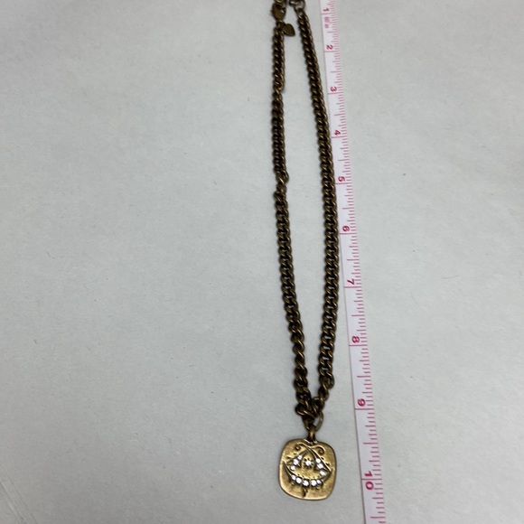 Stella & Dot chunky gold necklace with medallion, crystals - Picture 4 of 5